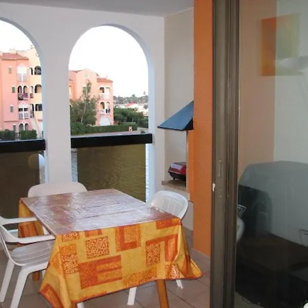 Apartmán T2 + Avec Piscine, Parking, Proche Commerces - Fr-1-782-64