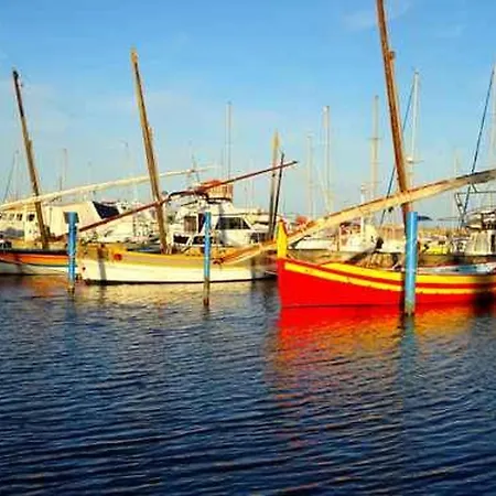 T2 + Avec Piscine, Parking, Proche Commerces - Fr-1-782-64 Le Barcarès